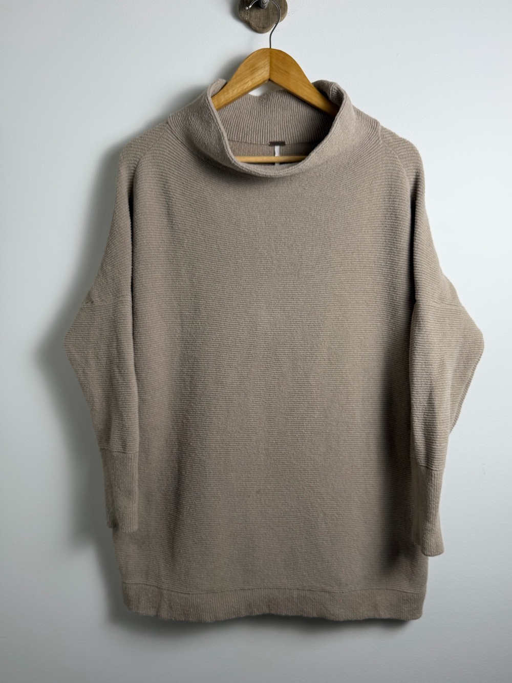 Free People Ottoman Slouchy Tunic Sweater Taupe S Oversized
